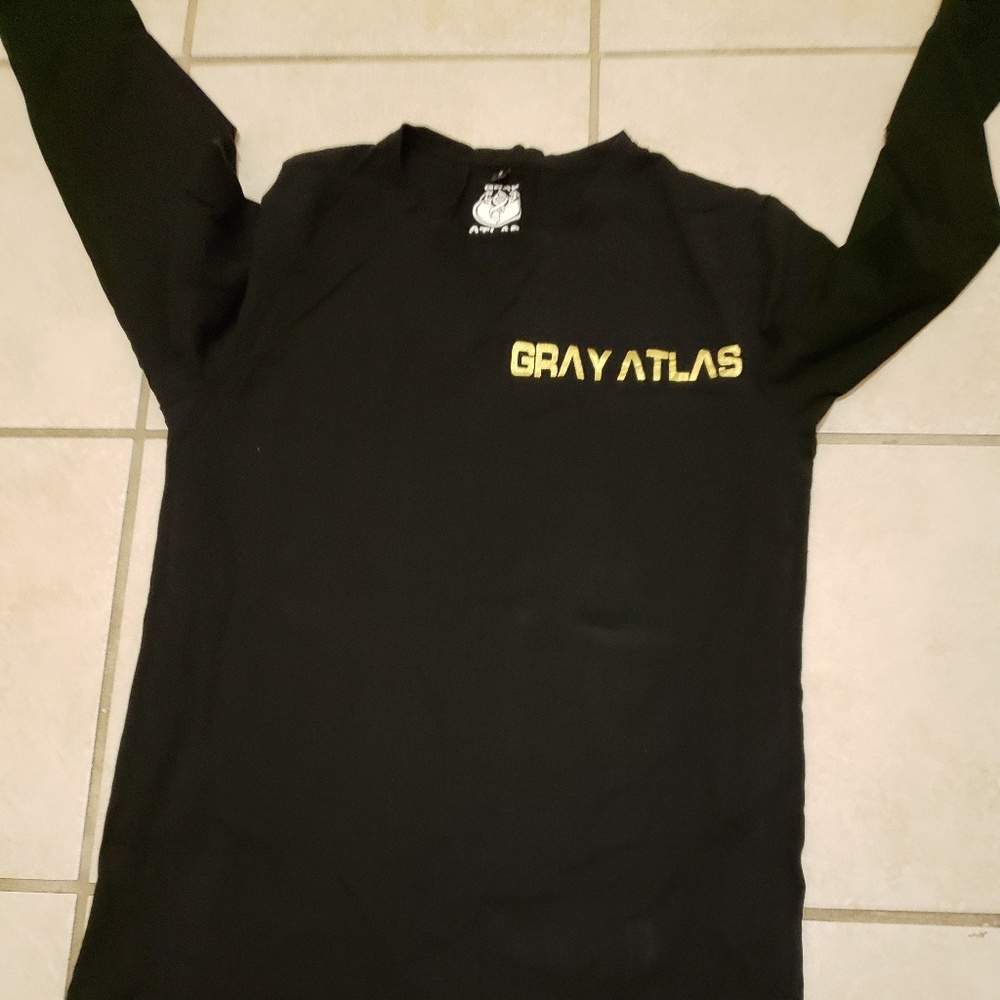 Mens long sleeve workout shirt